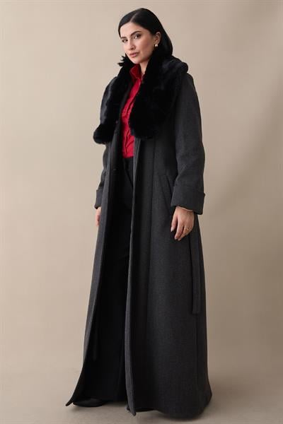 Yakası Kürklü Astarlı Kuşaklı Gri Kaşe Kaban
