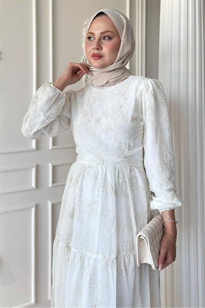 Yonca Nakış Detay Beyaz Şifon Elbise