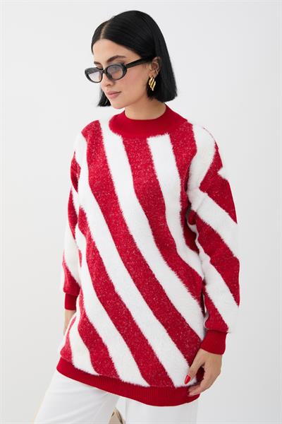 Yumoş Çift Şeritli Kırmızı Triko Kazak