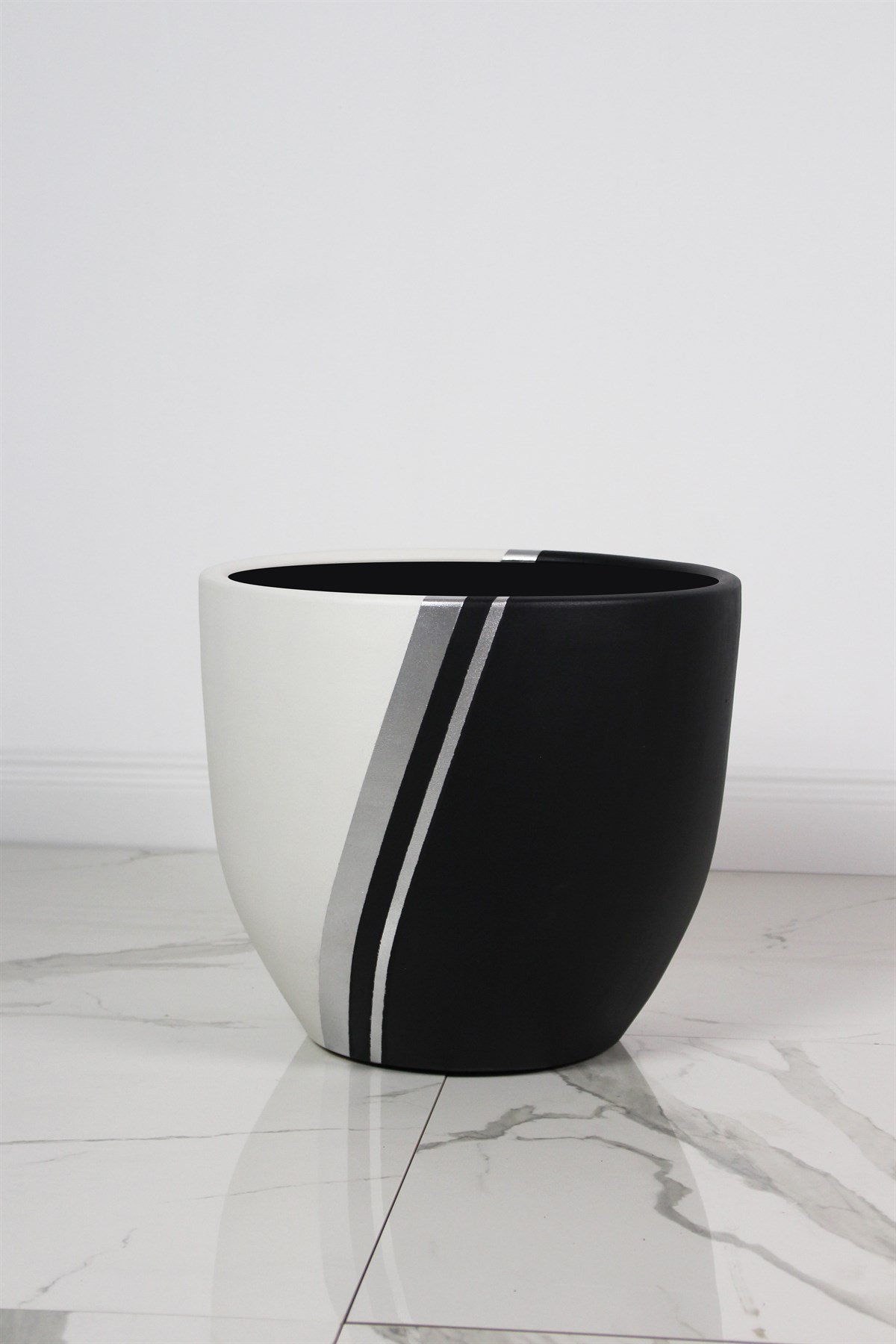 Classic Siyah Beyaz Gümüş 40cmx35cm Saksı