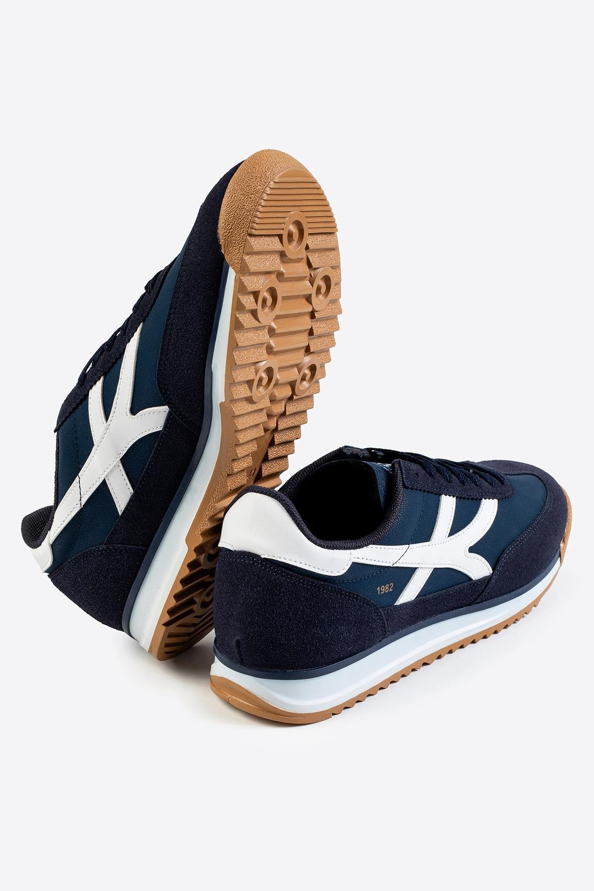 Letoon Retro Şerit Detaylı Lacivert Sneaker