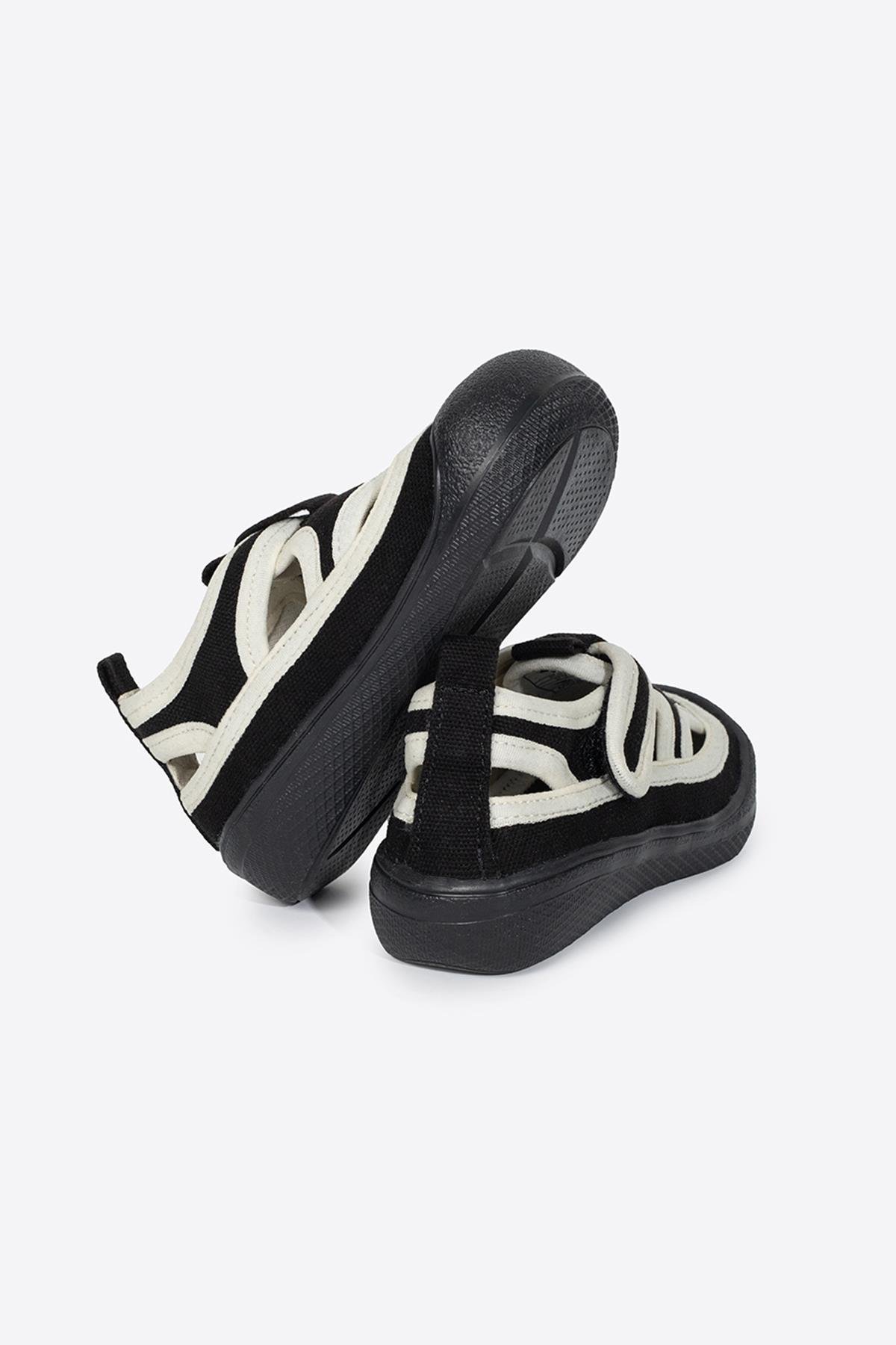 Letoon KİDS06 Çocuk Siyah Sandalet Ayakkabı