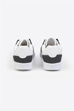 Beyaz Renk Beyaz Füme Kadın Spor Ayakkabı 