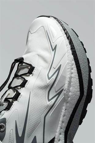 Hafif Tabanlı, Nefes Alabilen, Konforlu Günlük Sneaker 