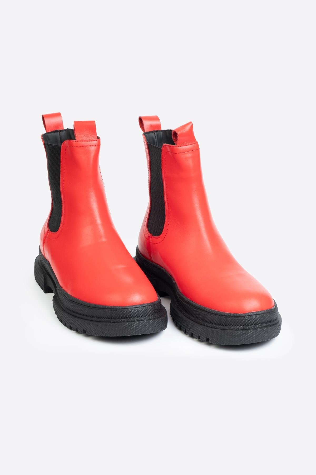 KADIN HAKİKİ DERİ BOT KIRMIZIKADIN HAKİKİ DERİ BOT KIRMIZI