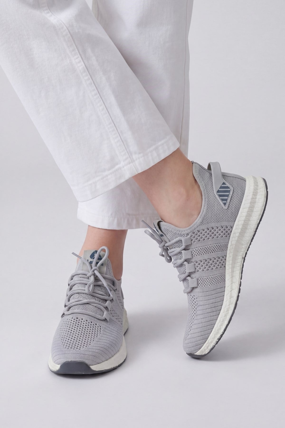 Letoon 2103 Unisex Gri İndigo Spor AyakkabıLetoon 2103 Unisex Gri İndigo Spor Ayakkabı