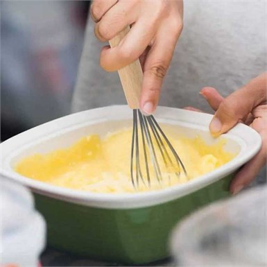 Epinox Silikon Çırpıcı 25 cm Ahşap Sap (SAP-30)