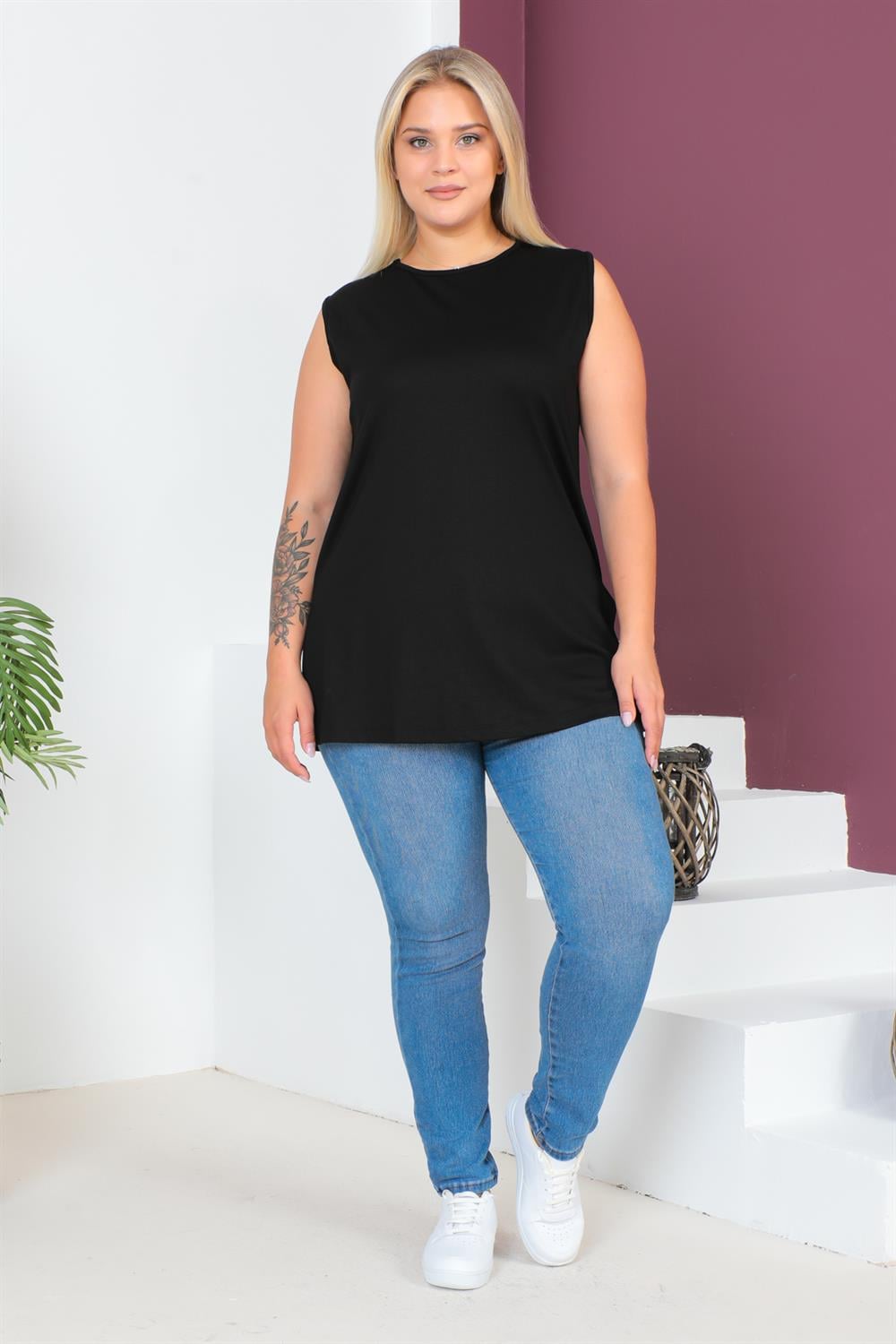 Siyah Büyük Beden Penye Kolsuz Bluz T-shirt - İçlik