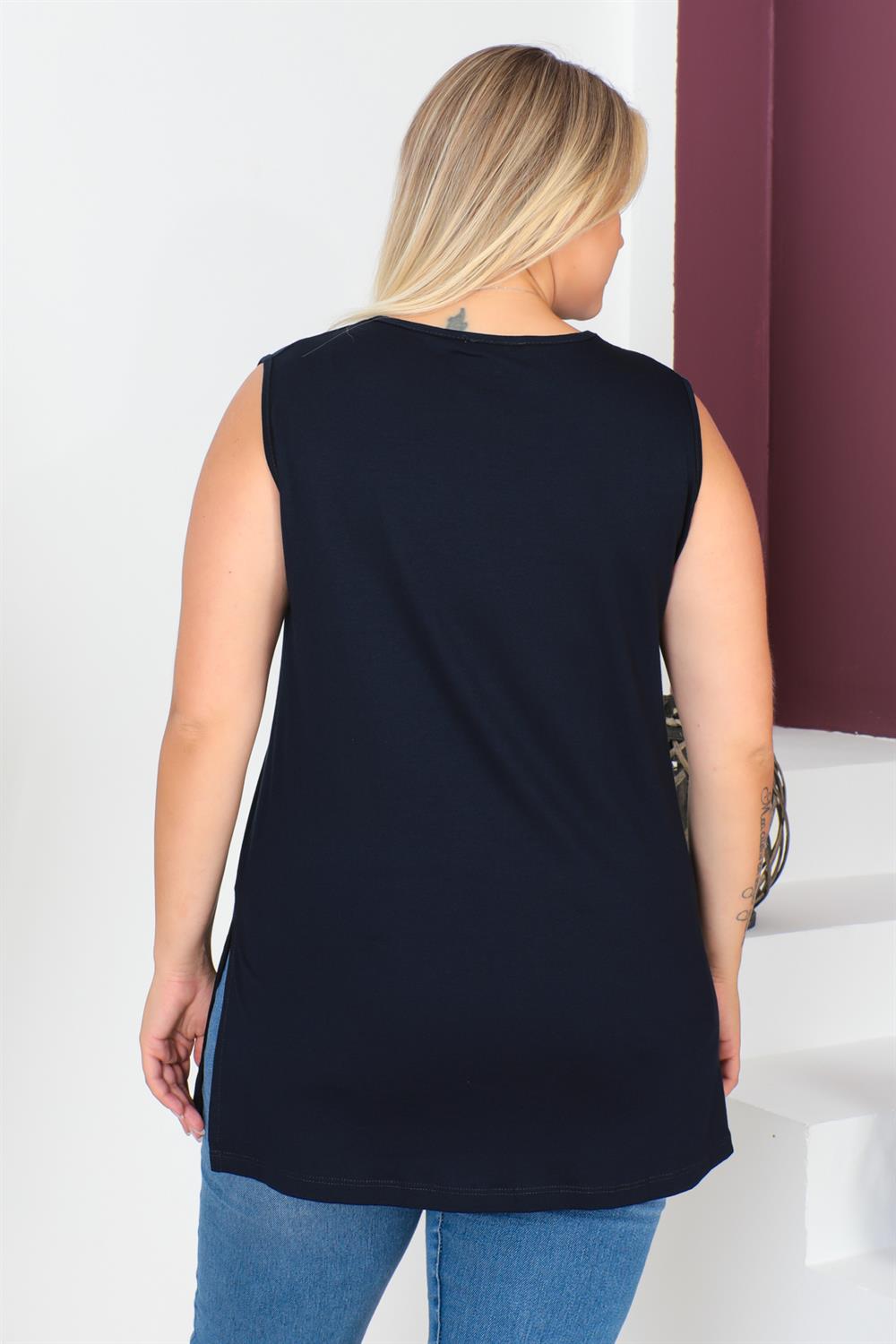 Lacivert Büyük Beden Penye Kolsuz Bluz T-shirt - İçlik