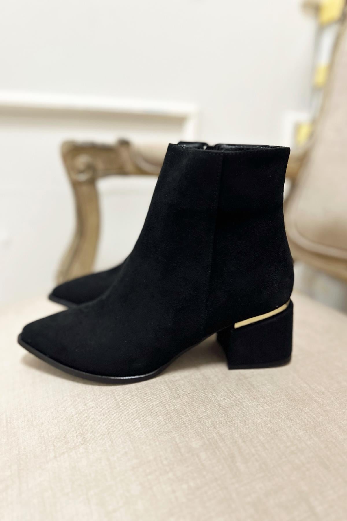 Hoby Siyah Süet Topuklu Bot