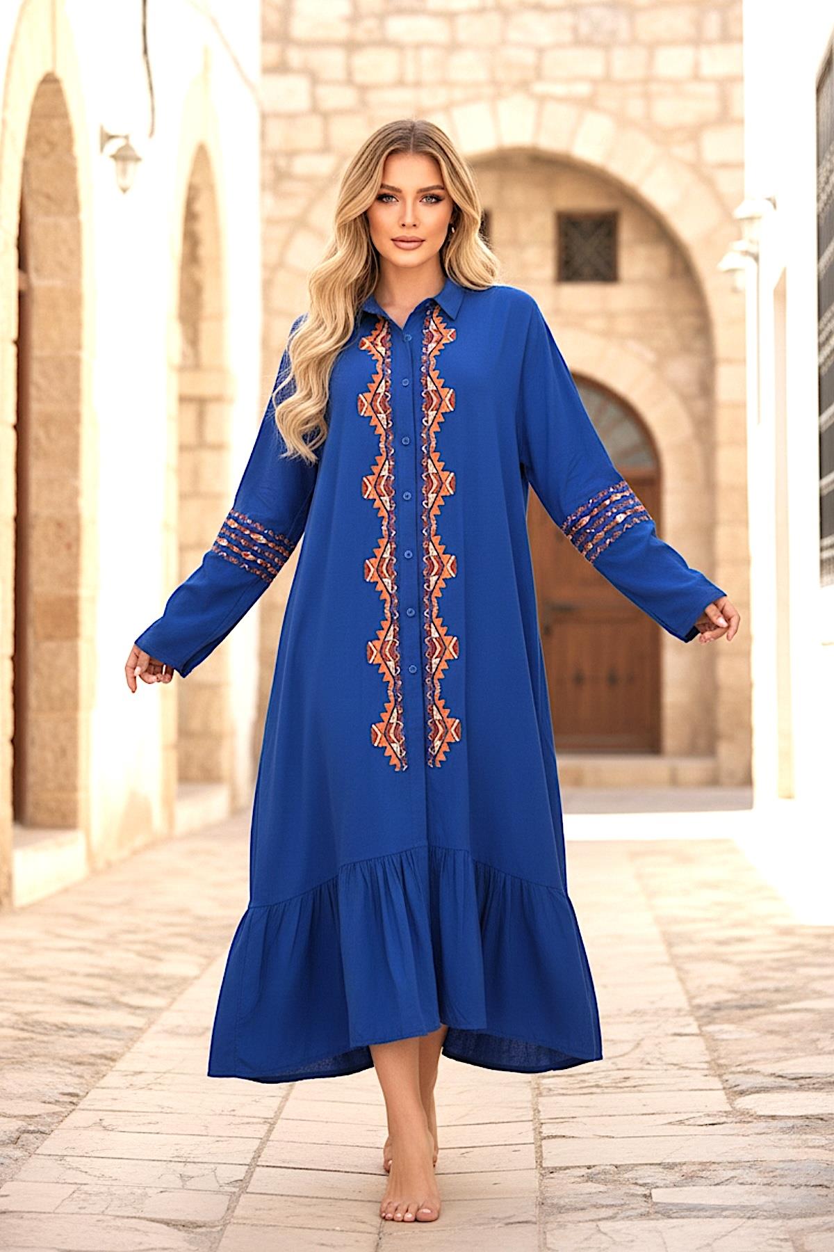 Saks Mavi Önü ve Kolları Nakışlı Etekleri Fırfırlı Uzun Gömlek Elbise