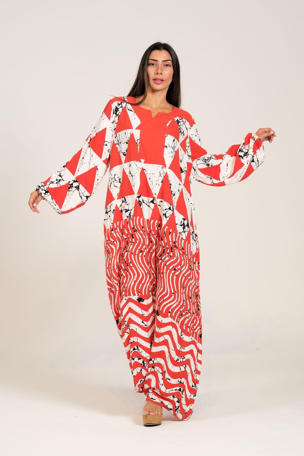 فستان طويل منقوش بأكمام بالون برقبة قارب بلون القرميد