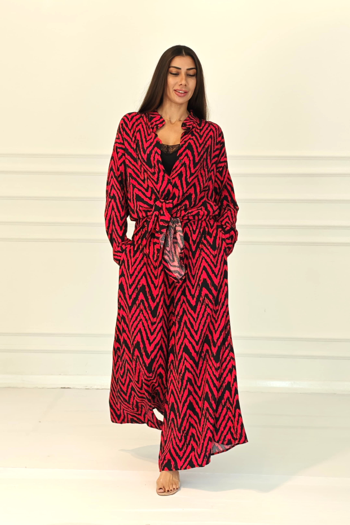 Kırmızı Desenli Kolu Apoletli Cepli Gömlek Pantolon Takım