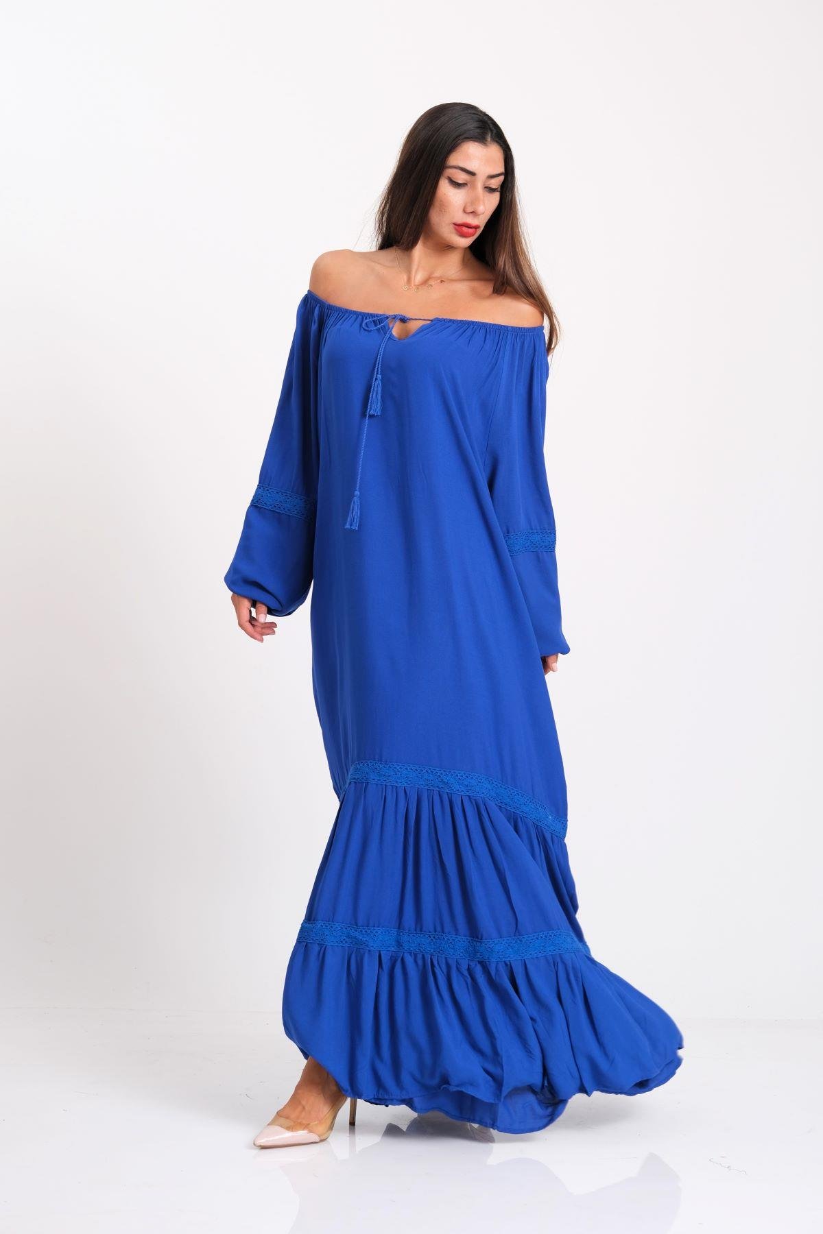 ساكس أزرق فستان طويل بياقة كارمن كارمن أزرق بأكمام بالون بأكمام بالون مع تنانير صدفية