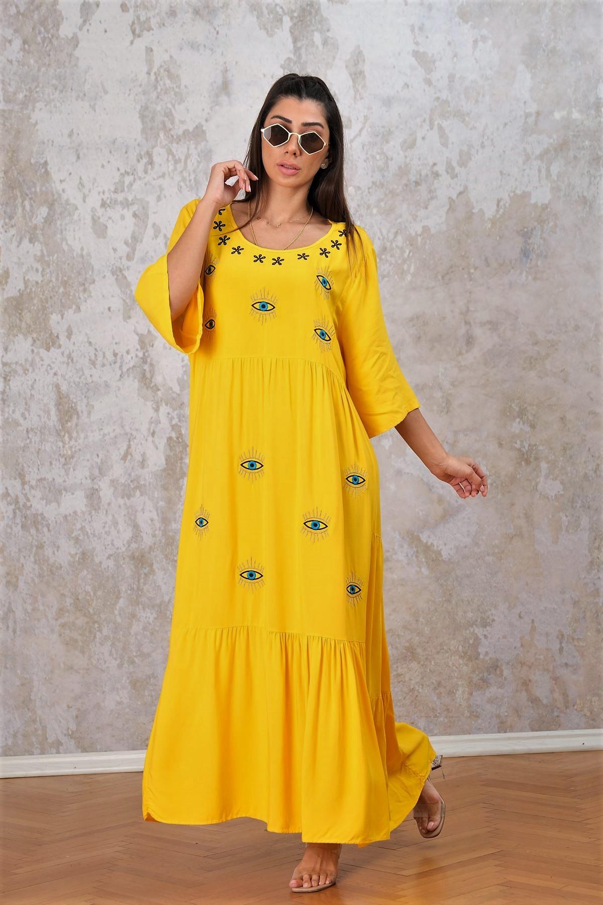 Sarı Yuvarlak Yaka Truvakar Kol Önü Göz Nakışlı Geniş Kesim Uzun Elbise
