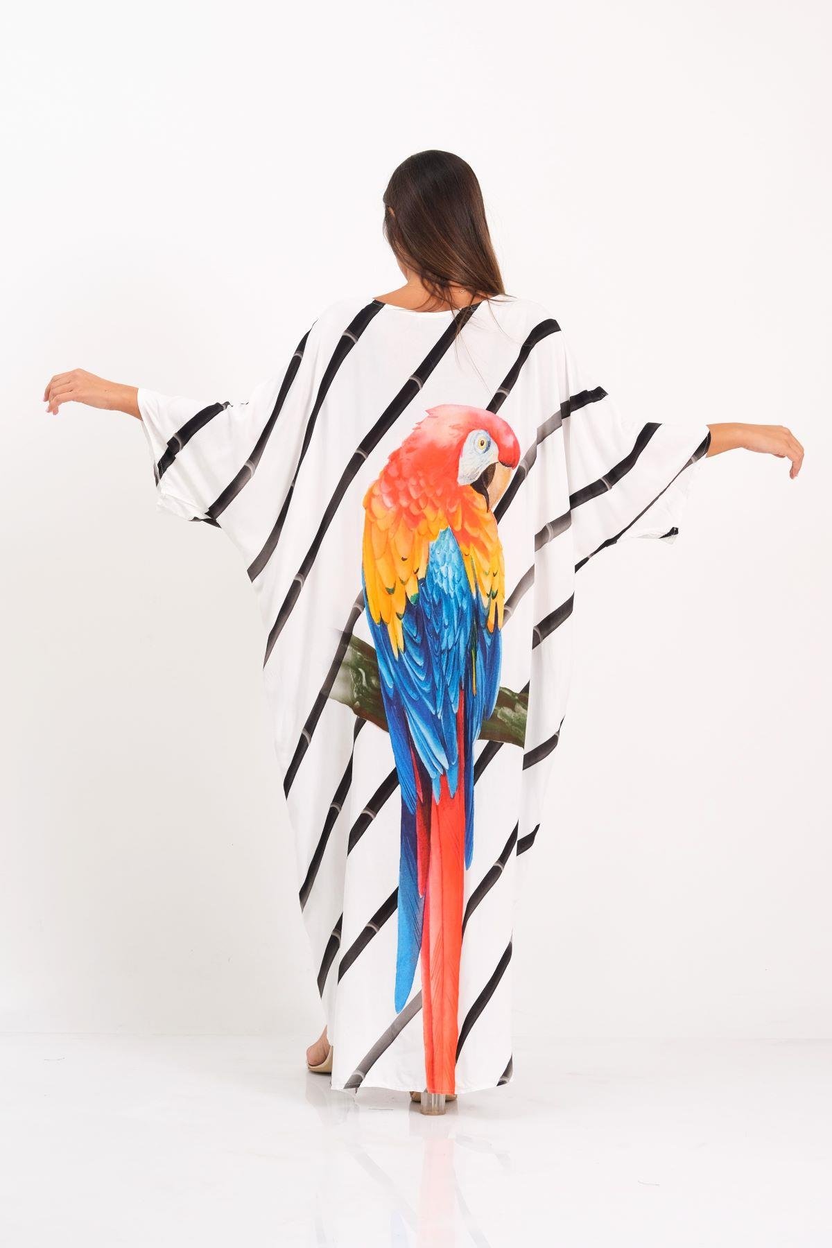 فستان أسود مخطط على شكل حرف V برقبة على شكل حرف V برقبة على شكل ببغاء بأكمام خفاش طويلة مقلوبة