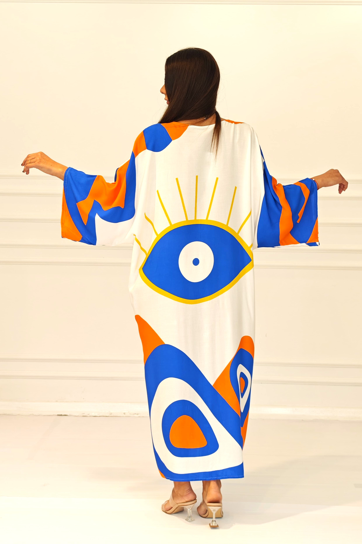 Turuncu Desenli Sırtı Göz Baskılı Cepli Oversize Uzun Gömlek Elbise