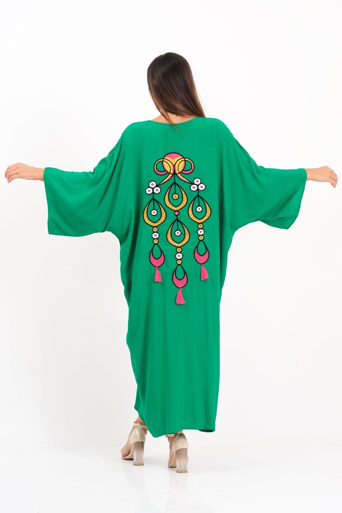 فستان أخضر بياقة على شكل حرف V بياقة على شكل حرف V طويل بأكمام على شكل بالون مع تنانير صدفية 