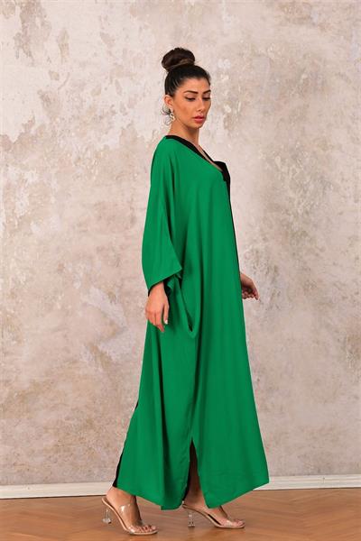 Yeşil V Yaka Renk Bloklu Cepli Eteği Nakışlı Oversize Uzun Elbise