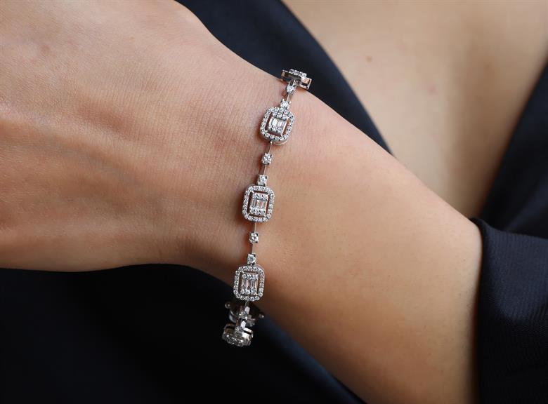 LUXURY COLLECTİON 2,77ct Pırlanta Bileklik