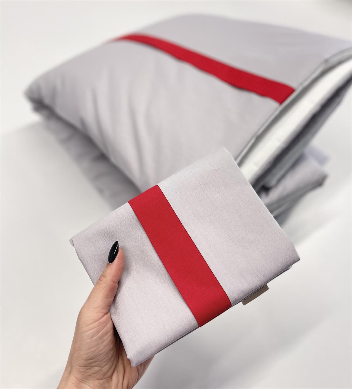 Grey Red Yatak Örtüsü  | Yatak Örtüleri Fiyatları ve Modelleri - zeynebeli.com