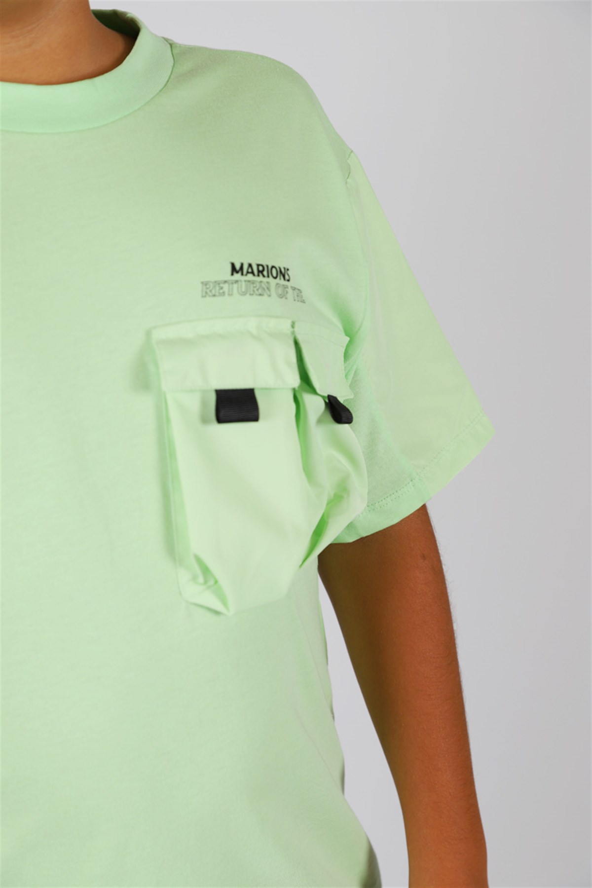 Retour basic shirt hotsell