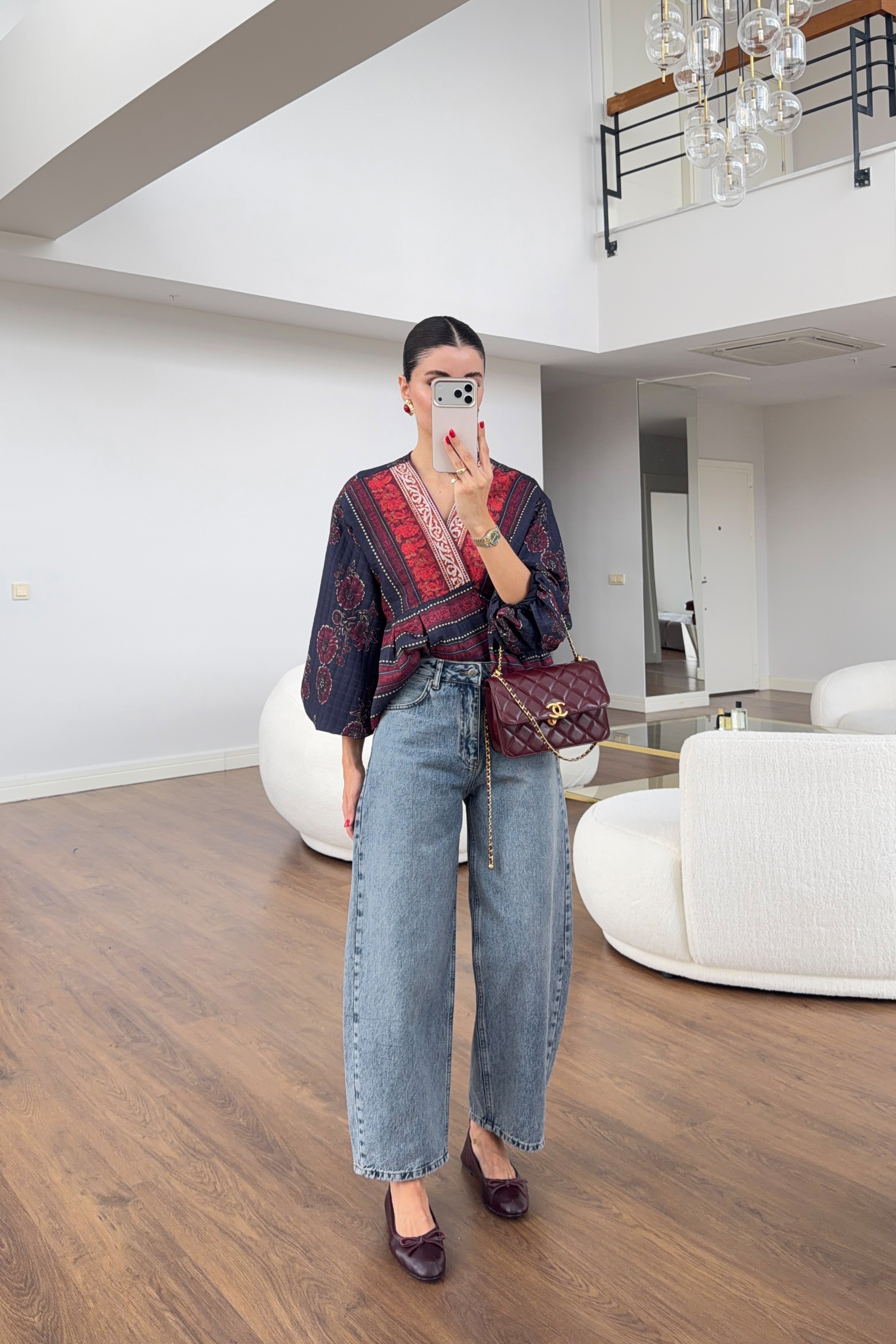 Açık Mavi Yıkamalı Barrel Jean
