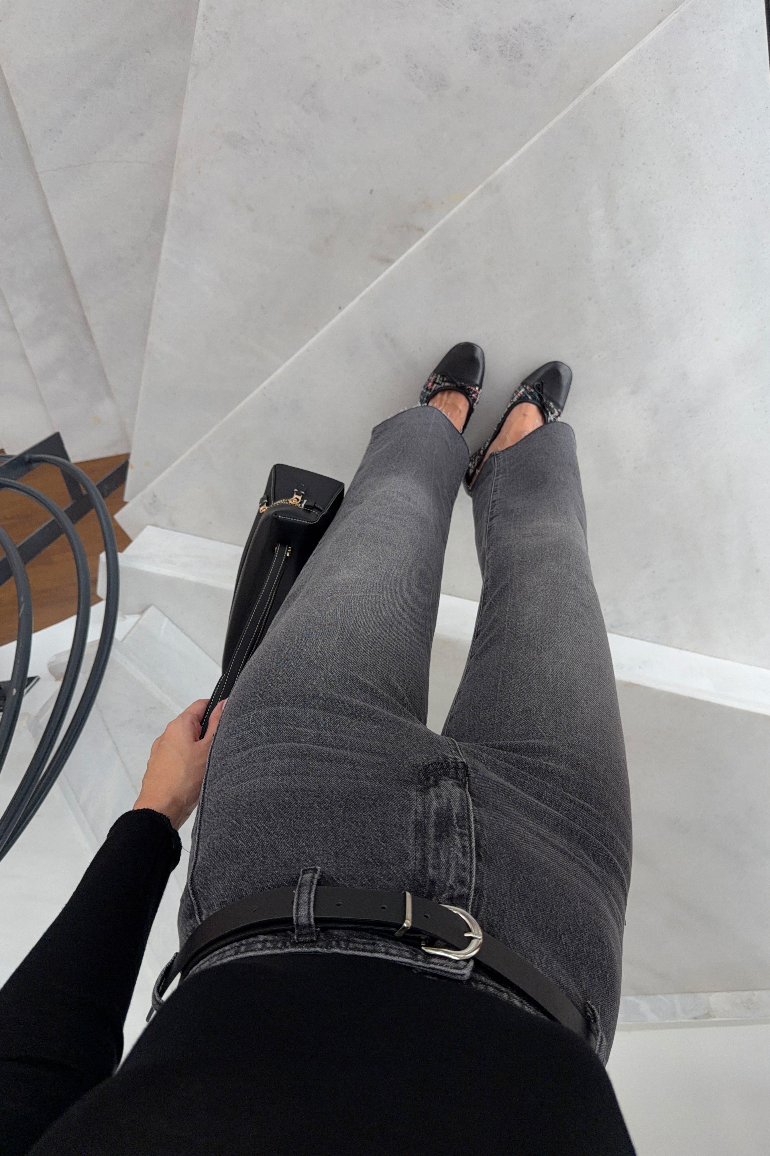 Antrasit Yıkamalı Kemerli Fit Jean