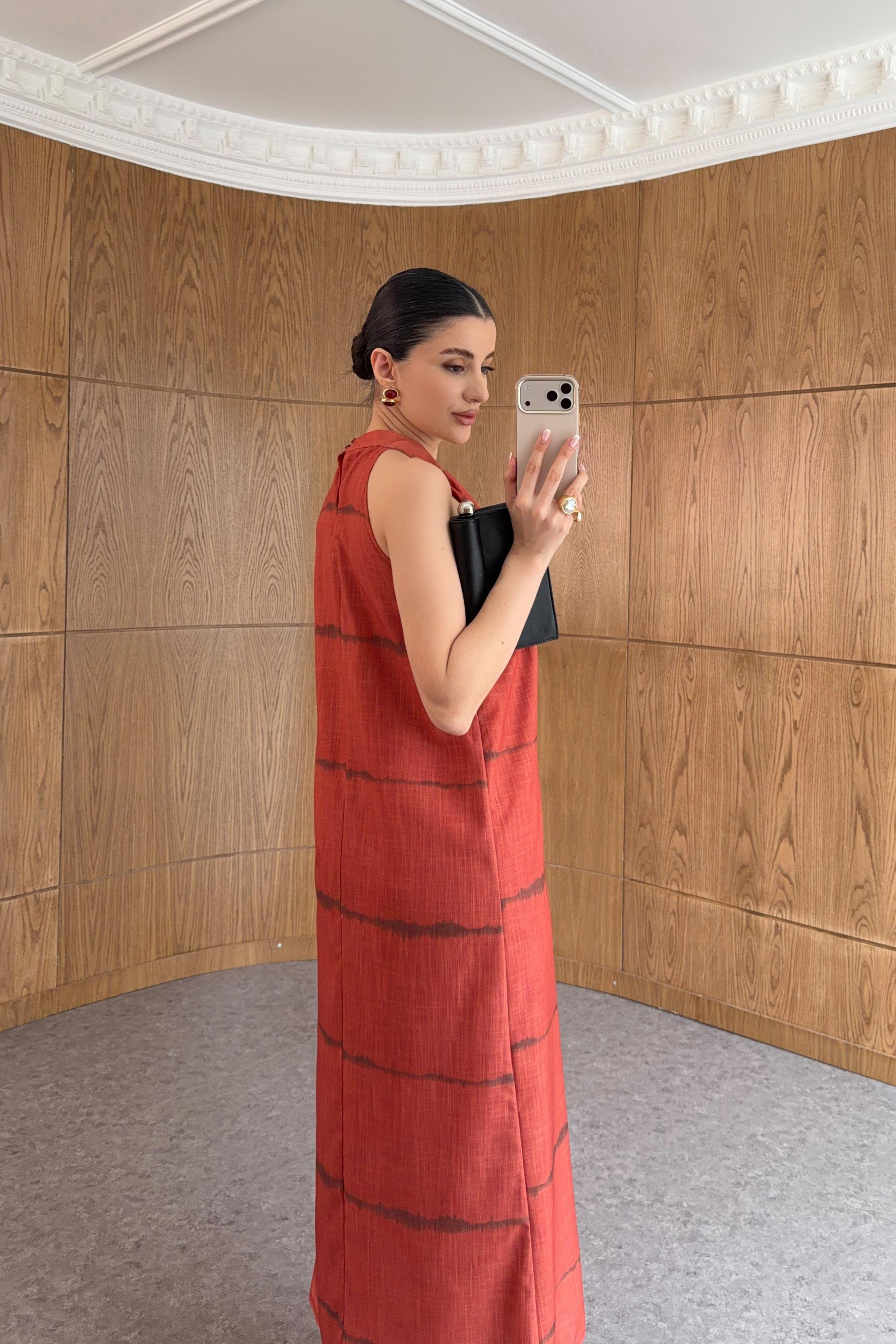 Halter Yaka Desenli Turuncu Elbise