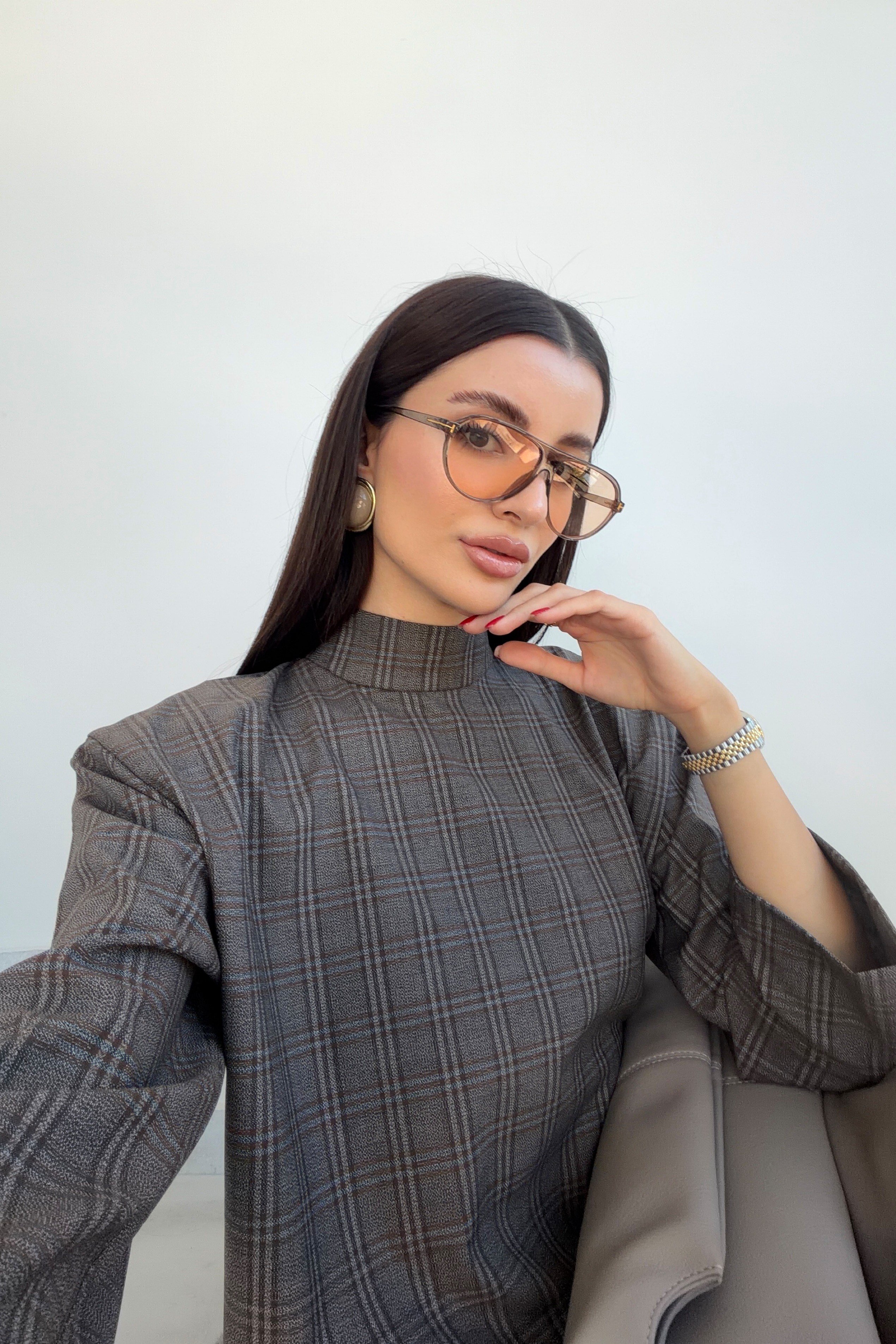İri Vatkalı Ekoseli Kahve Bluz