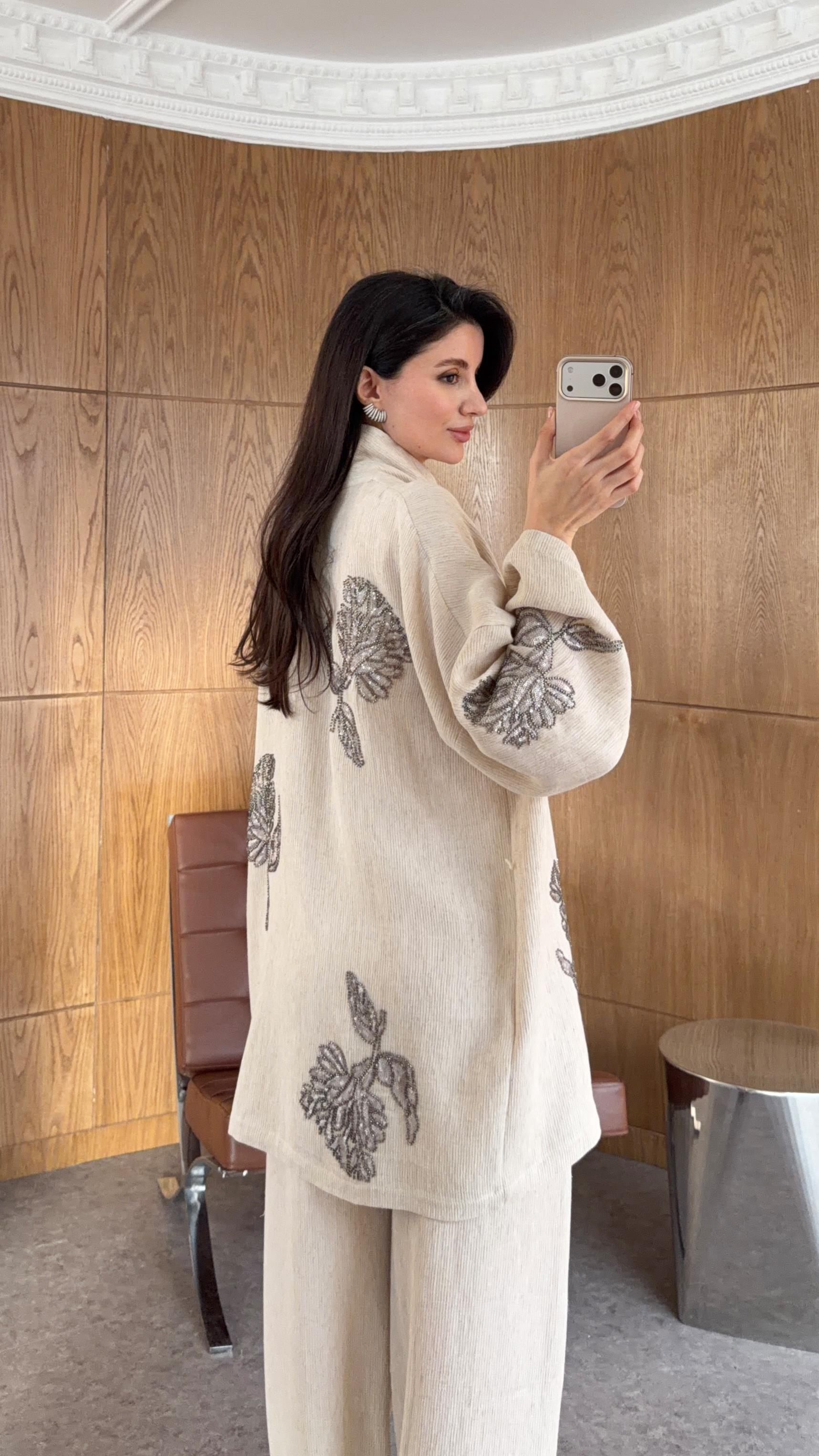 İşlemeli Boncuklu Naturel Premium Takım