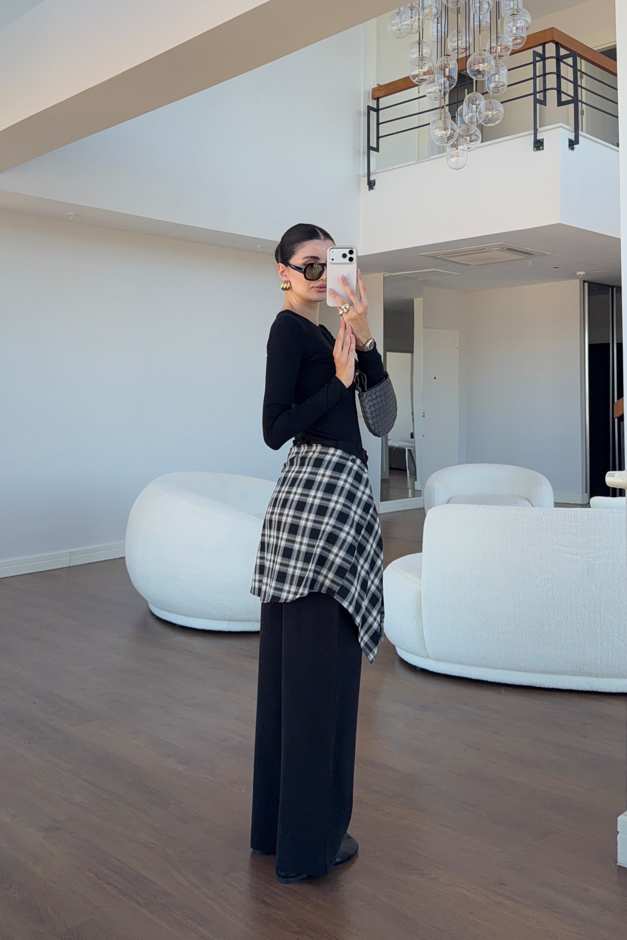 Parça Gömlek Detaylı Siyah Palazzo Pantolon
