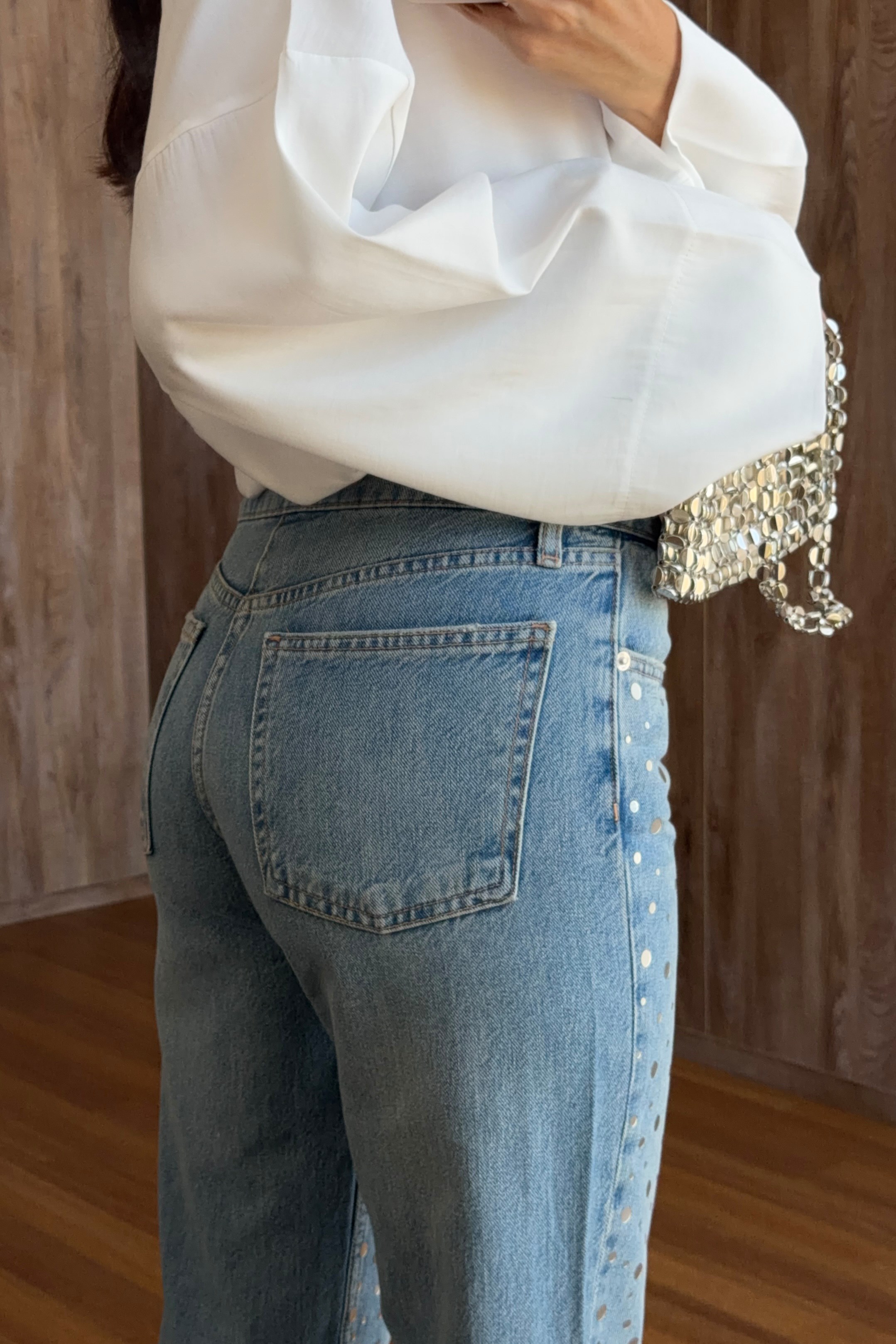 Pullu Açık Mavi Jean