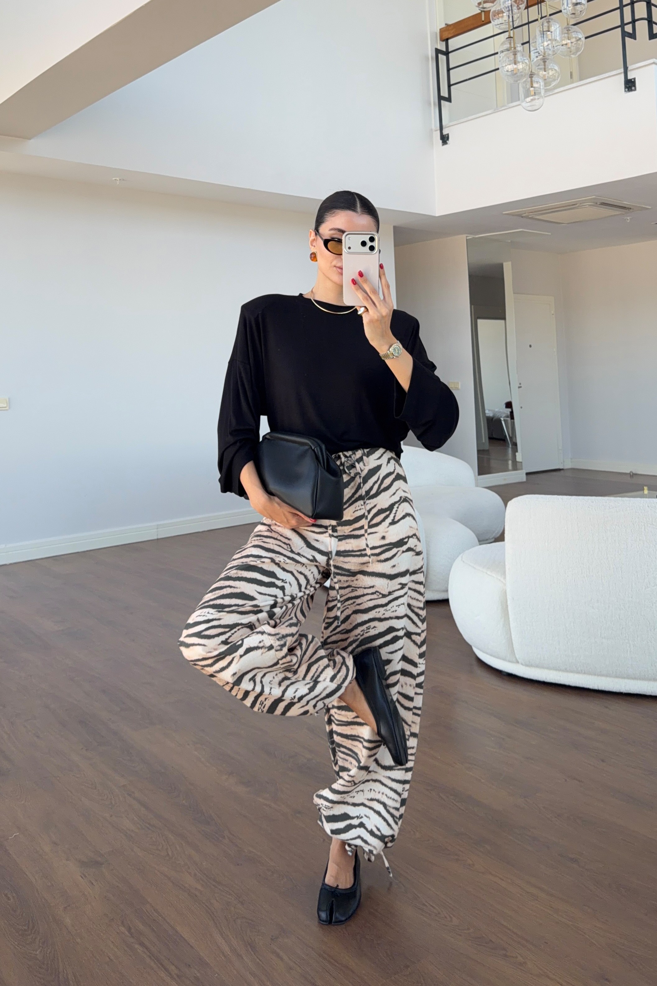 Zebra Desen Paça Büzgülü Gabardin Pantolon