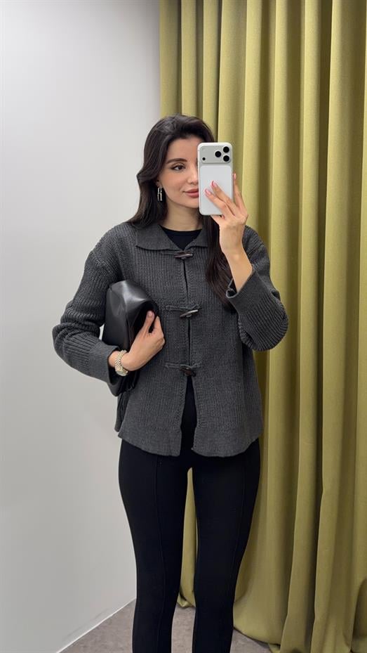 3 Düğmeli Antrasit Hırka