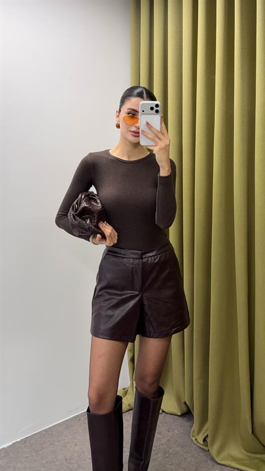 Acı Kahve Deri Şort