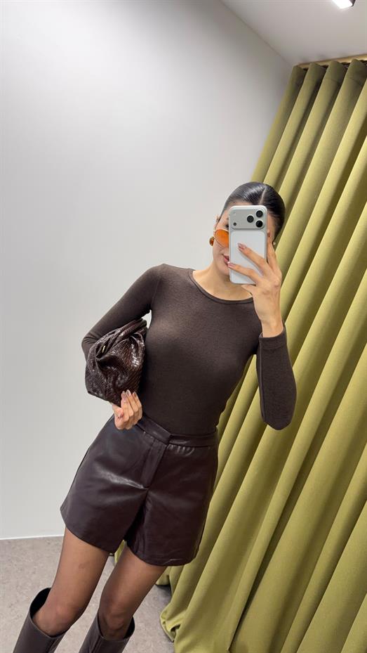 Acı Kahve Deri Şort