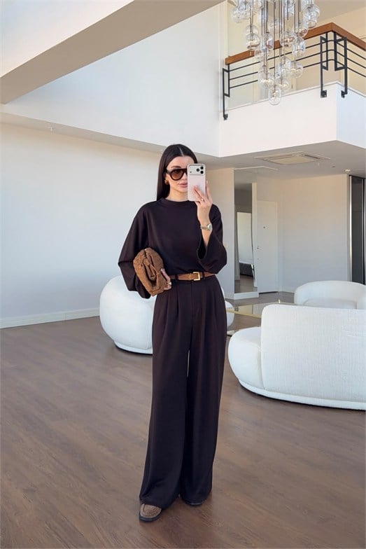 Acı Kahve Salaş Kesim Pileli Pantolon-Sweat Takım
