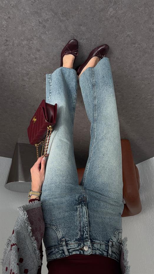 Açık Kar Yıkama Flare Jean