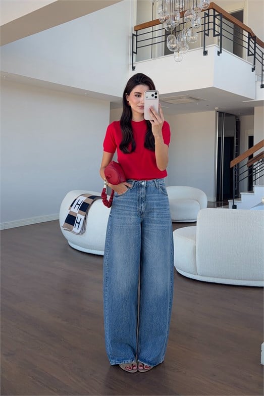 Açık Mavi Salaş Kesim Jean