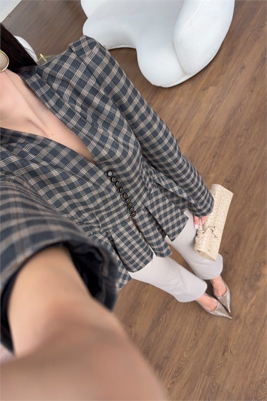 Antrasit Ekose Pileli Peplum Ceket