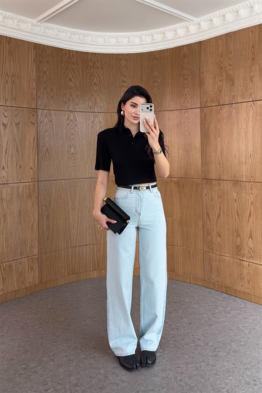 Arka Cep Detaylı Buz Mavi Jean