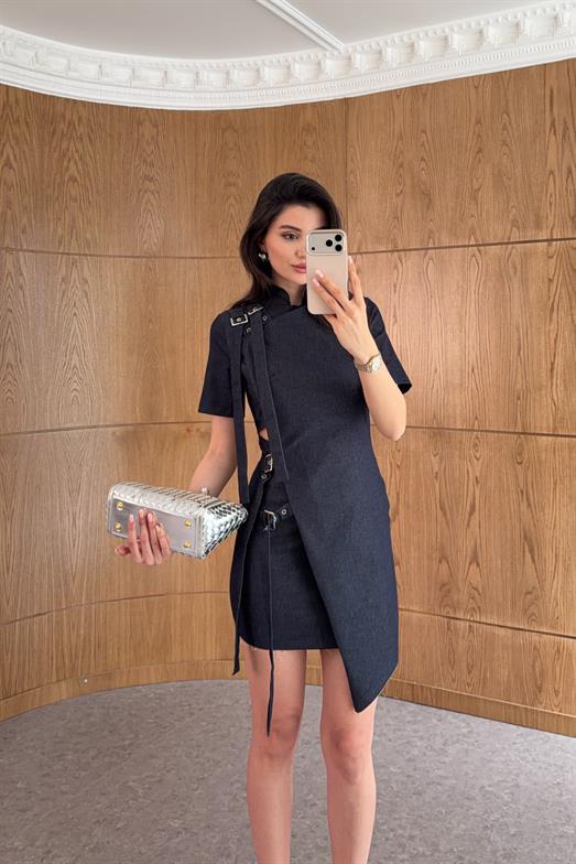 Asimetrik Kesim Denim Tasarım Elbise
