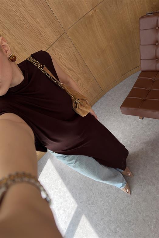 Asimetrik Uzun Parçalı Kahve Bluz