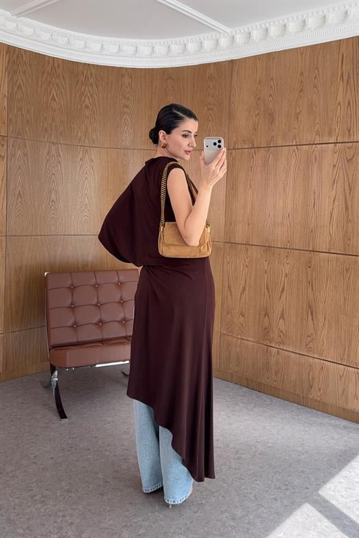 Asimetrik Uzun Parçalı Kahve Bluz