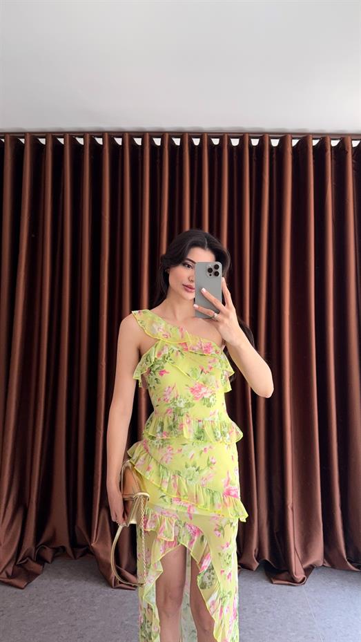 Asimetrik Yeşil Şifon Elbise