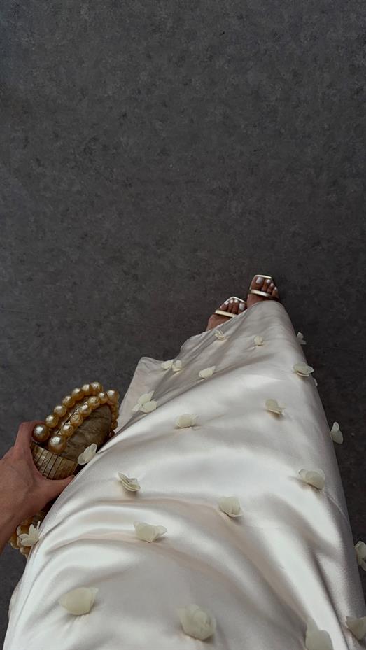 Askılı Çiçekli Şampanya Elbise