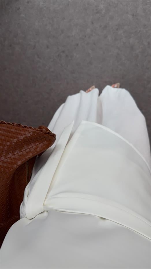 Bağlama Parçalı Scuba Beyaz Bluz