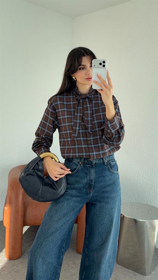 Bağlamalı Mavi Kareli Gömlek