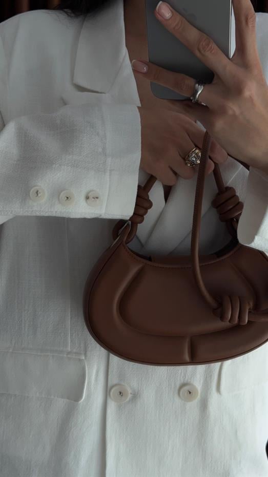 Beyaz Düğmeli Oversize Ceket